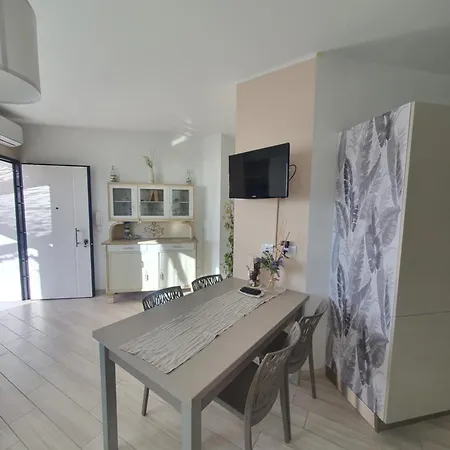 Eucalyptus 2 Casa Indipendente 아파트 산레모